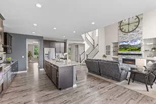 16894 Reeder Rdg, Eden Prairie, MN 55347 - Photo 20