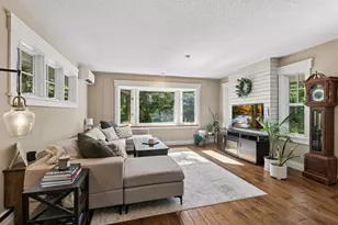 1165 Josephine Rd, Roseville, MN 55113 - Photo 4