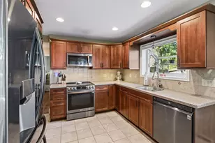 1165 Josephine Rd, Roseville, MN 55113 - Photo 14