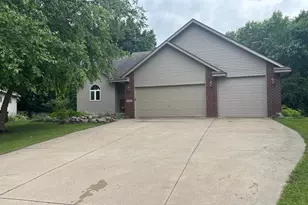 856 Bridle Creek Ln, Jordan, MN 55352 - Photo 1
