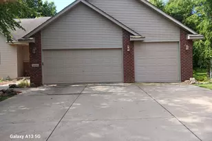 856 Bridle Creek Ln, Jordan, MN 55352 - Photo 6