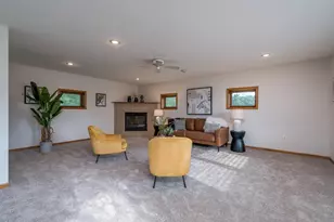 18648 568th Ave, Mankato, MN 56001 - Photo 4