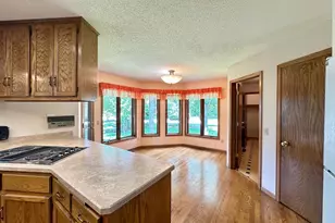 9881 170th St W, Lakeville, MN 55044 - Photo 10