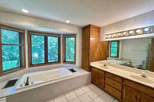 9881 170th St W, Lakeville, MN 55044 - Photo 28