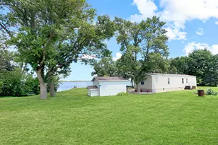 82 Pioneer Trail, Garvin, MN 56132 - Photo 4