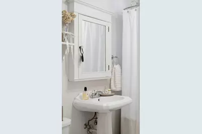 1060 Hague Avenue, Saint Paul, MN 55104 - Photo 20