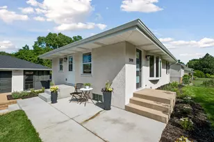5919 Carlson St, Shoreview, MN 55126 - Photo 4