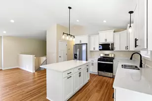 1105 2nd St SE, Faribault, MN 55021 - Photo 10