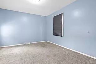 1700 Reaney Ave, Saint Paul, MN 55106 - Photo 10