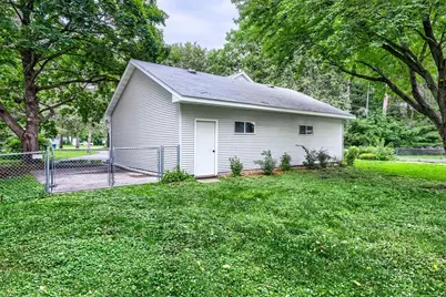 3019 W Old Shakopee Road W, Bloomington, MN 55431 - Photo 46