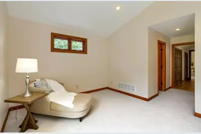 3019 W Old Shakopee Road W, Bloomington, MN 55431 - Photo 26