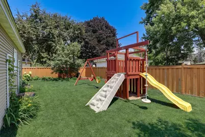 753 Idaho Avenue W, Saint Paul, MN 55117 - Photo 46