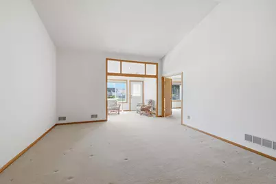 14516 Eureka Court, Apple Valley, MN 55124 - Photo 6