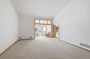 14516 Eureka Ct, Apple Valley, MN 55124 - Photo 6