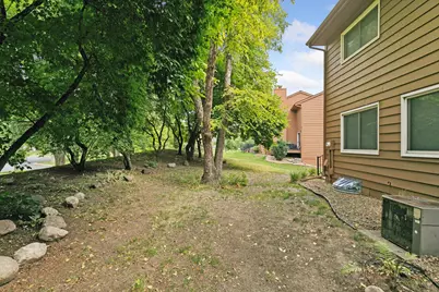 1603 Raindrop Drive, Eagan, MN 55121 - Photo 32