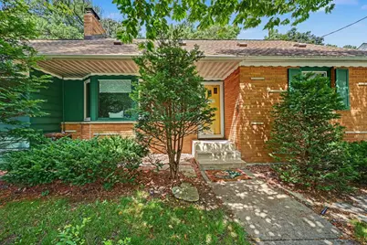 885 Old Lexington Avenue, Saint Paul, MN 55116 - Photo 1