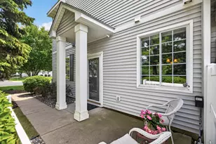 9649 Peony Ln N, Maple Grove, MN 55311 - Photo 4