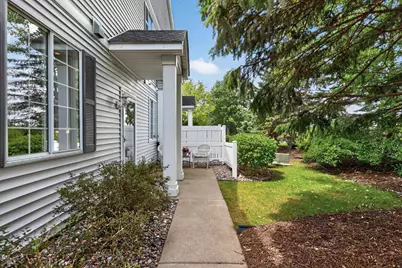 9649 Peony Lane N #1110, Maple Grove, MN 55311 - Photo 28