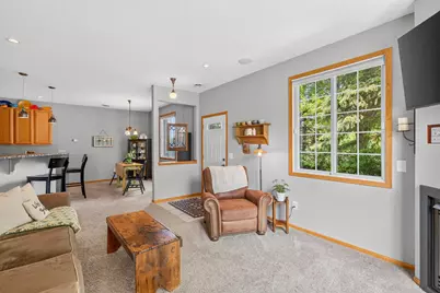 9649 Peony Lane N #1110, Maple Grove, MN 55311 - Photo 6