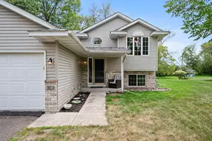 30510 Redding Ave, Shafer, MN 55074 - Photo 2