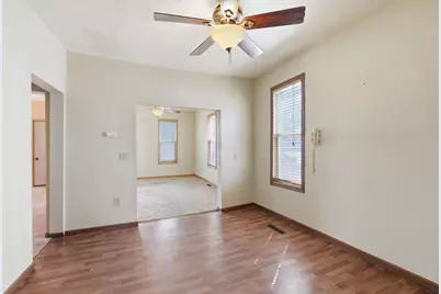 210 W Church Street, Belle Plaine, MN 56011 - Photo 8