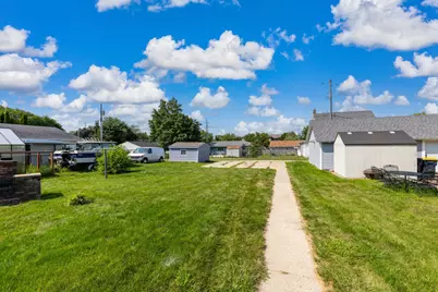 210 W Church Street, Belle Plaine, MN 56011 - Photo 22