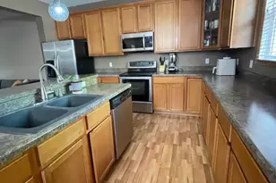 9605 Scott Circle N, Brooklyn Park, MN 55443 - Photo 6