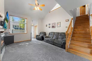 8438 Copperfield Way, Inver Grove Heights, MN 55076 - Photo 12