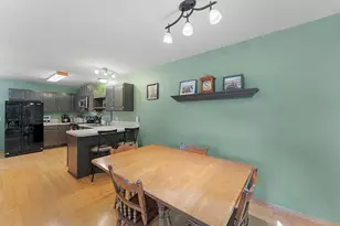 8438 Copperfield Way, Inver Grove Heights, MN 55076 - Photo 10
