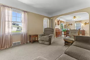 13465 619th Ave, Hutchinson, MN 55350 - Photo 6