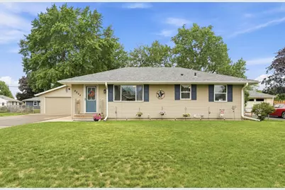 8804 Greenway Avenue S, Cottage Grove, MN 55016 - Photo 1