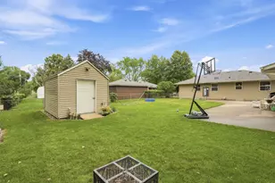 8804 Greenway Ave S, Cottage Grove, MN 55016 - Photo 40