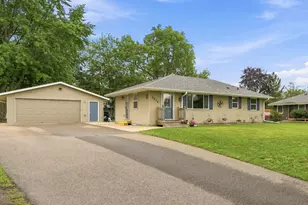 8804 Greenway Ave S, Cottage Grove, MN 55016 - Photo 2