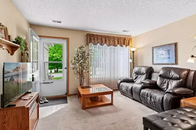2033 Southcross Drive W #401, Burnsville, MN 55306 - Photo 8