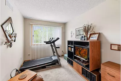 2033 Southcross Drive W #401, Burnsville, MN 55306 - Photo 22