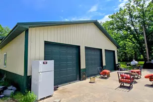 2846 Hawthorn Dr NW, Baudette, MN 56623 - Photo 2