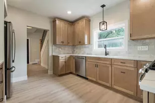 2416 E Fir Ave, Fergus Falls, MN 56537 - Photo 4