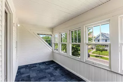 884 Iglehart Avenue, Saint Paul, MN 55104 - Photo 30