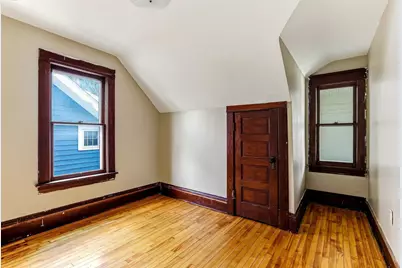 884 Iglehart Avenue, Saint Paul, MN 55104 - Photo 32
