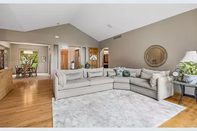 15316 Boulder Pointe Road, Eden Prairie, MN 55347 - Photo 8