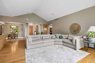 15316 Boulder Pointe Rd, Eden Prairie, MN 55347 - Photo 8