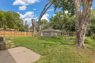6924 Scott Ave N, Brooklyn Center, MN 55429 - Photo 38