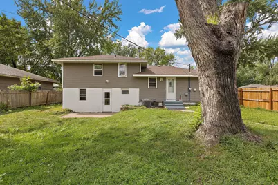 6924 Scott Avenue N, Brooklyn Center, MN 55429 - Photo 36