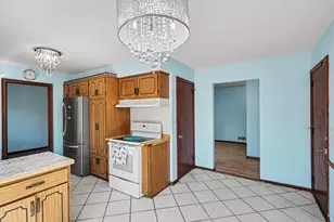 7617 Lee Ave N, Brooklyn Park, MN 55443 - Photo 8