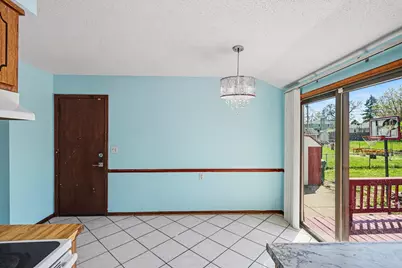 7617 Lee Avenue N, Brooklyn Park, MN 55443 - Photo 6