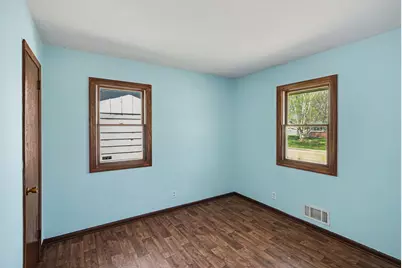 7617 Lee Avenue N, Brooklyn Park, MN 55443 - Photo 12