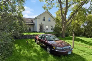 212 Basil St, Taylors Falls, MN 55084 - Photo 4