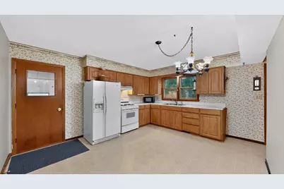 2241 Langsdorf Avenue, Red Wing, MN 55066 - Photo 8