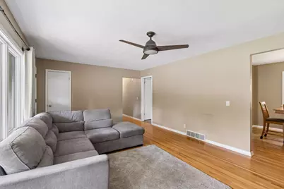6718 36th Avenue N, Crystal, MN 55427 - Photo 6