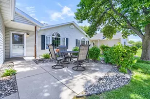 11009 57th St NE, Albertville, MN 55301 - Photo 2